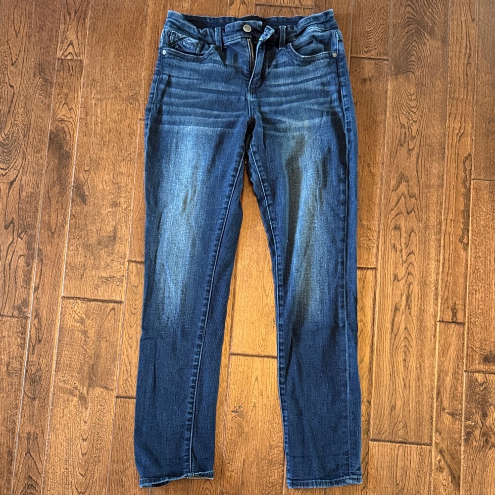 Buckle Black #256 size 27 Women's Skinny Jeans